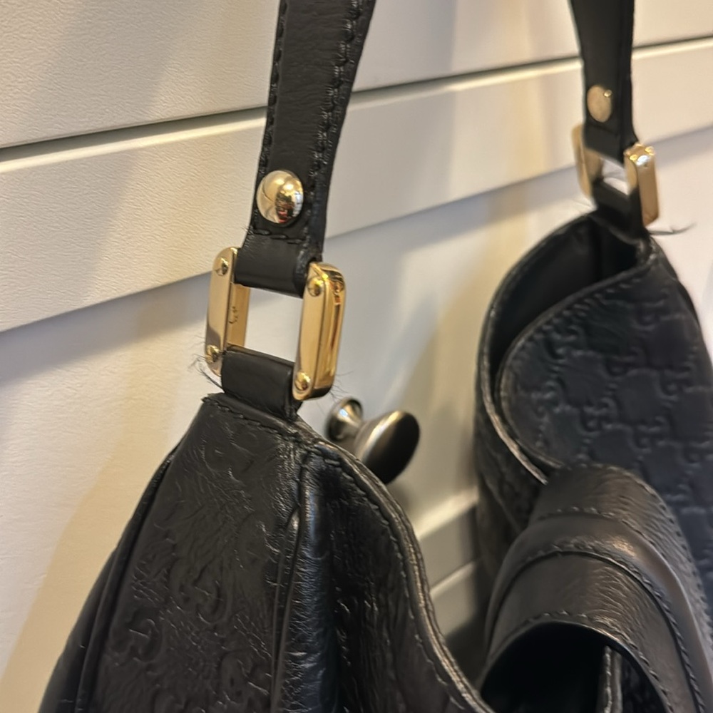 Gucci - Picture 5 of 17